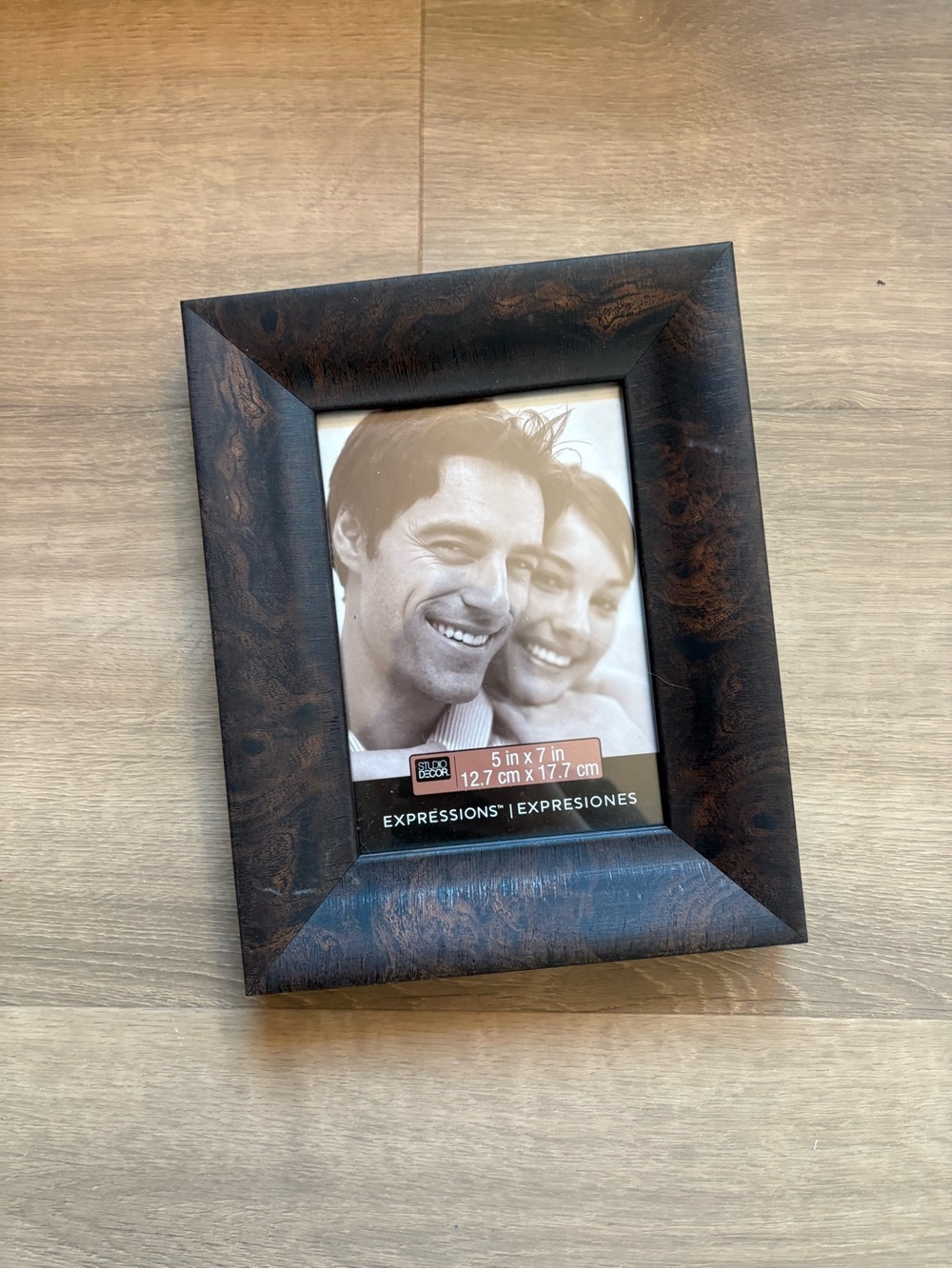 Dark Walnut Look 5x7 Picture Frame